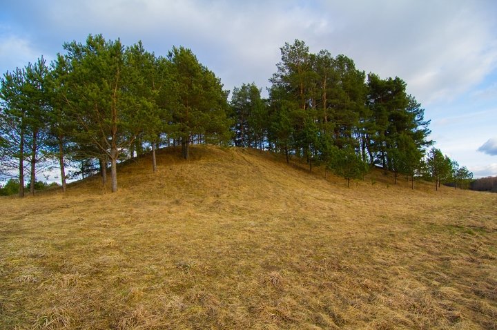 Černiauskų piliakalnis