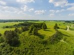 Burghügel Rudamina mit Siedlung