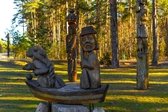 Kompleks rzeźb drewnianych we wsi Łot-Jezioro (lit. Latežeris)