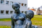 Skulptur Mutterschaft